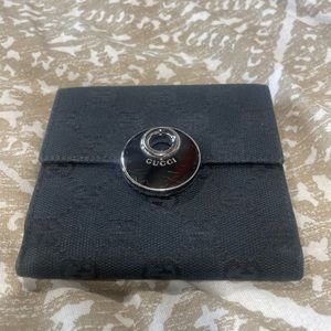 Vintage Gucci wallet unisex